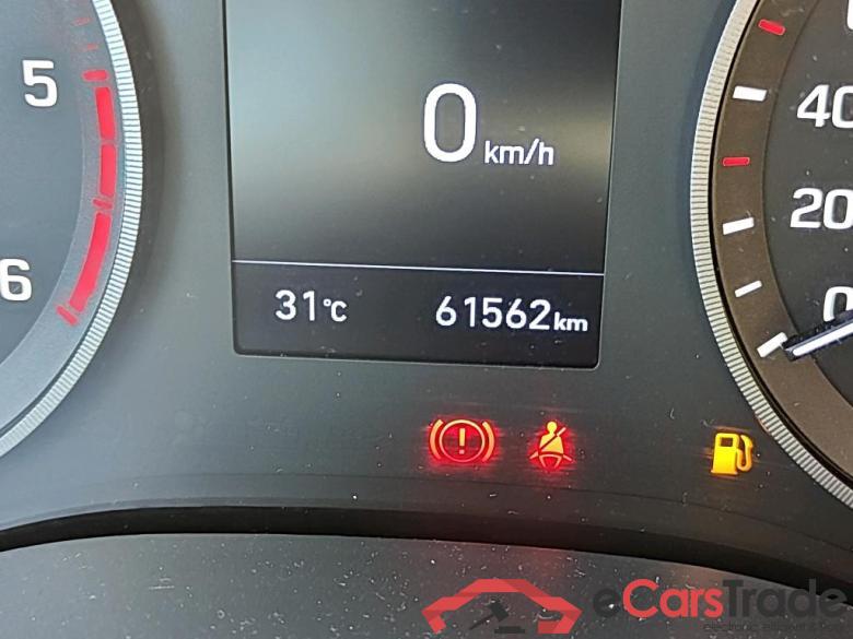 Hyundai TUCSON CRDI 1.6 116CV 4X2 ESSENCE Tucson Essence 2WD 1.6 CRDi 115CV MT6 E6dT #5