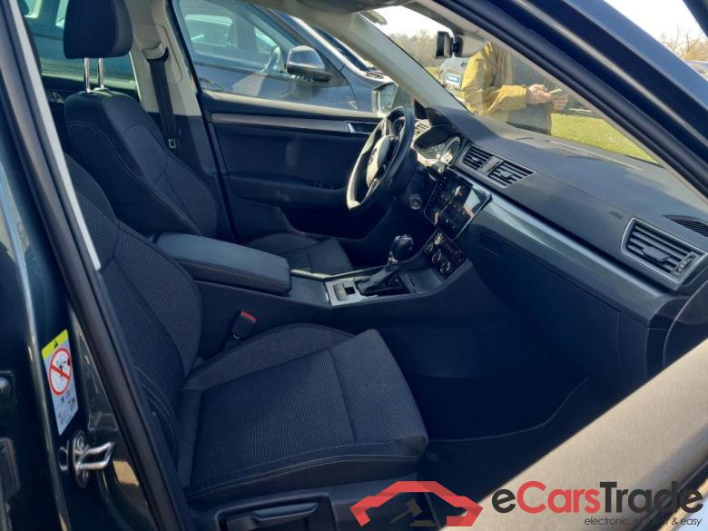 SKODA - SKO SUPERB COMBI CRTDI 150PK DSG7 Style Pack Corporate Plus #3