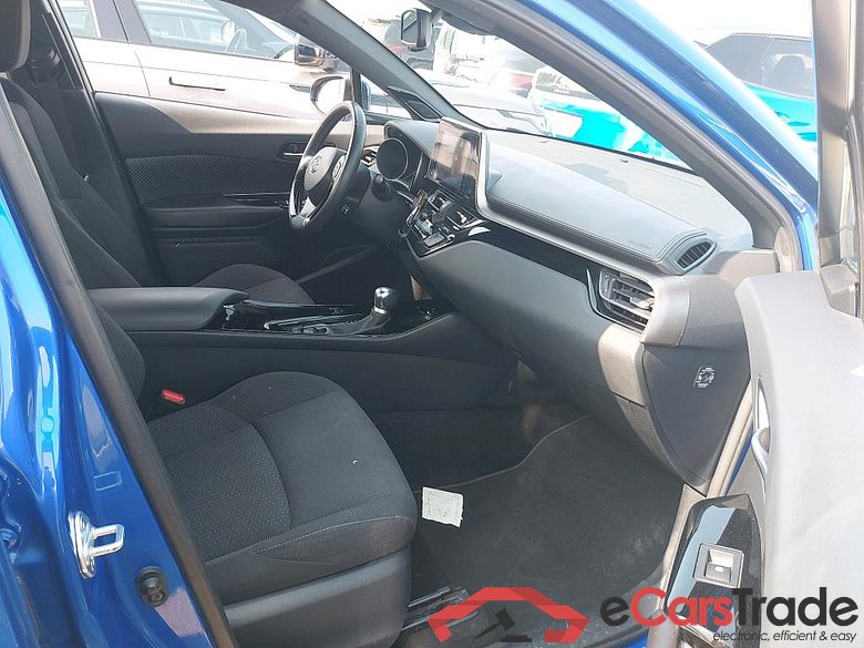 Toyota 1.8 125H Advance TOYOTA C-HR / 2016 / 5P / todoterreno 1.8 125H Advance #6