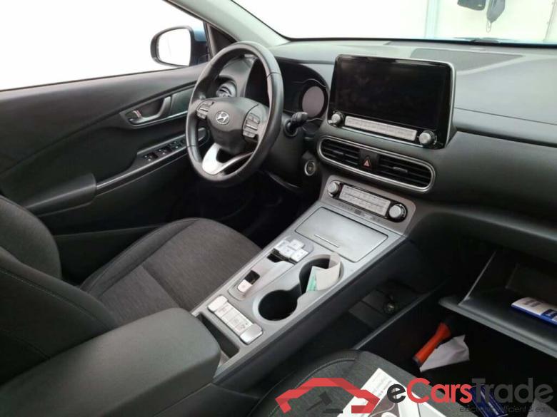 HYUNDAI Kona EV Comfort 64 kWh #3