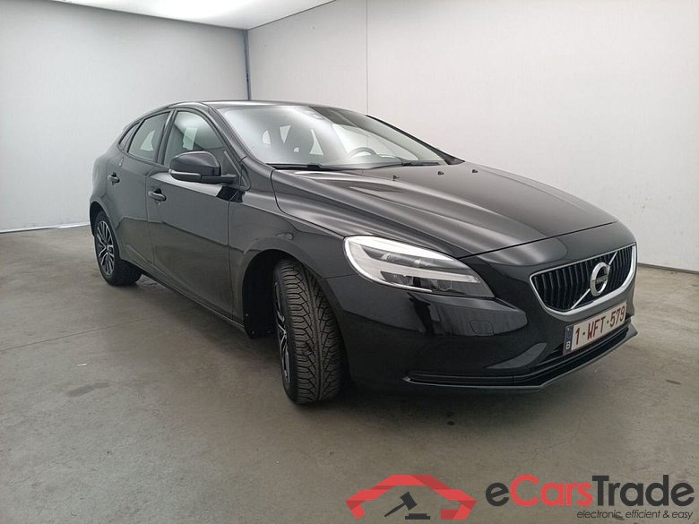 Volvo V40 D2 Black Edition 5d #2