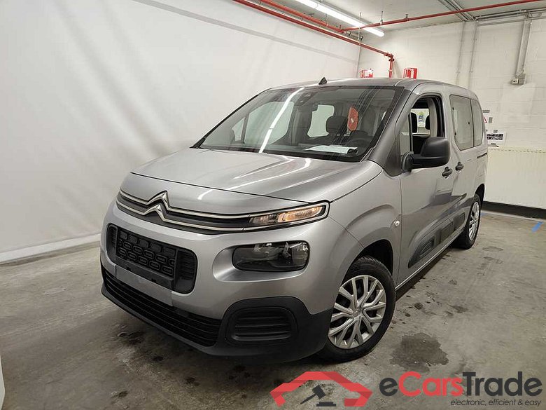 Citroën Berlingo Multispace 1.2 PureTech 110 MAN6 S&S Live M 5d #4