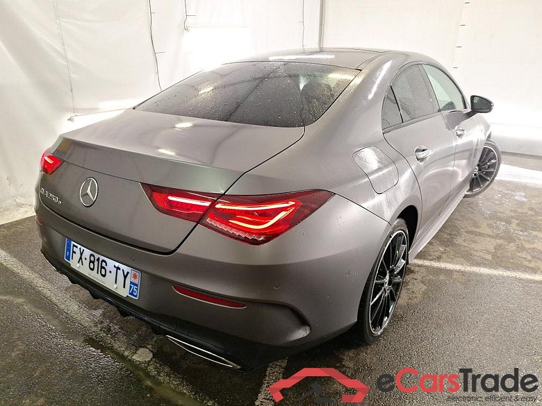 Mercedes CLA 250 e AMG Line MERCEDES-BENZ CLA Coupe / 2019 / 4P / Coupé CLA 250 e AMG Line #3