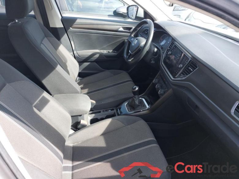 Volkswagen Advance 1.0 TSI 85kW (115CV) T-Roc Advance 1.0 TSI 115CV E6dT #6