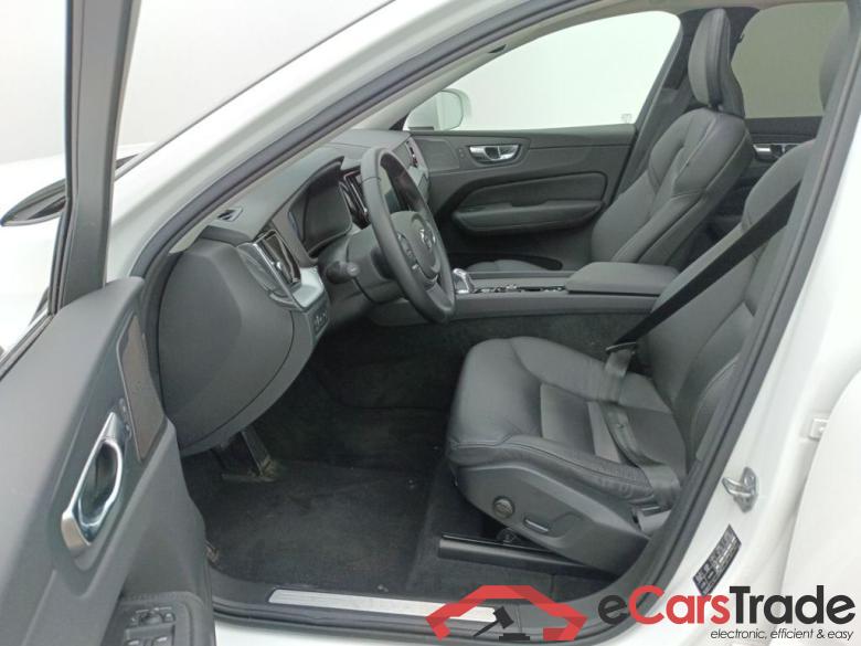 Volvo XC60 T8 e4x4 Geartronic Momentum 5d #6