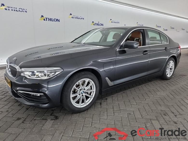 BMW 5 Serie Sedan 530e iPerformance 4D 185kW #1