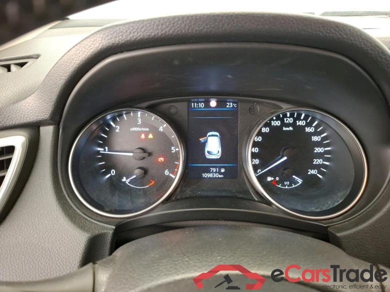 NISSAN Qashqai / 2017 / 5P / Crossover 1.7 DCI 150 Business Edition #6