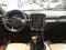 preview Volvo XC40 #5