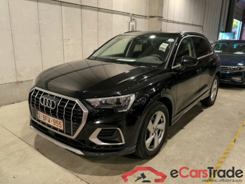 AUDI Q3 1.5 35 TFSI S TR ADVANCED BUSINESS ED