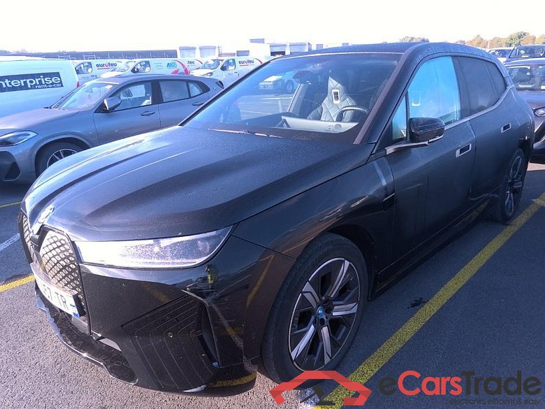 BMW IX Xdrive40 Aut. LED-Xenon Harman/Kardon Navi Leather KeylessGo Camera Klima PDC ... #1