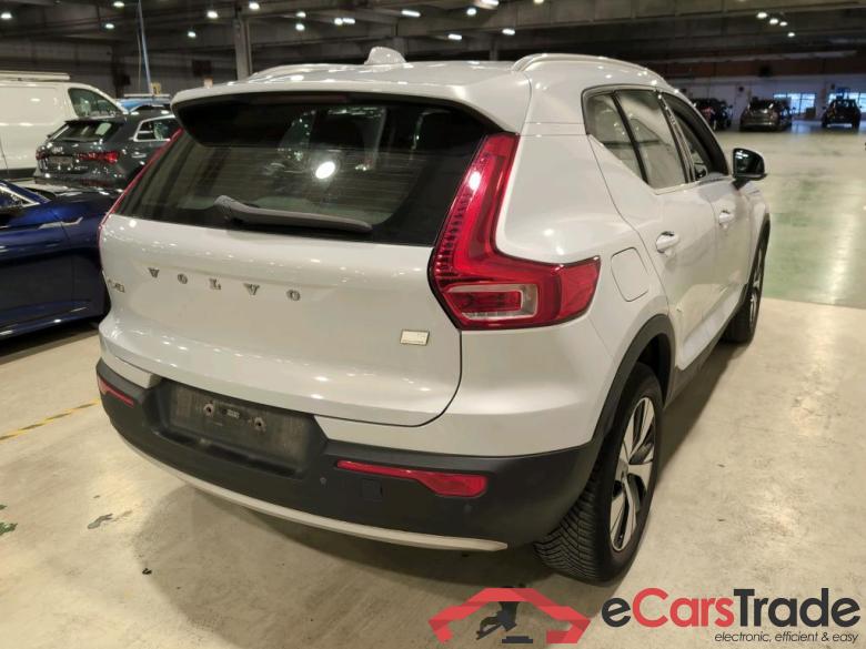 VOLVO XC40 1.5 T4 RECHARGE GEARTR. INSCRIPTION EXPR #4