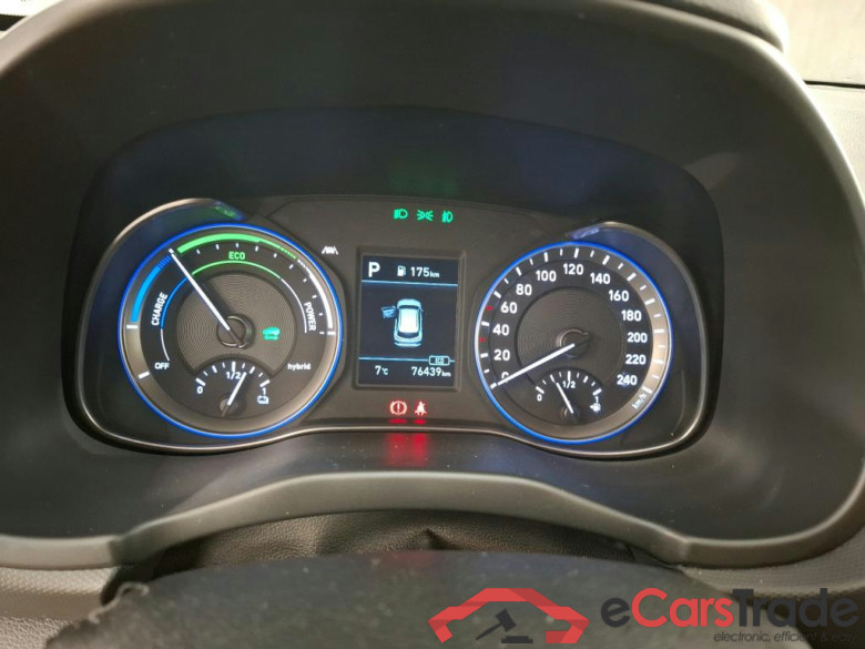 HYUNDAI Kona / 2017 / 5P / SUV 1.6 GDi Hybrid DCT-6 Intuitive / VO RECONDITIONNE - PHOTOS AVANT RECONDITIONNEMENT #6