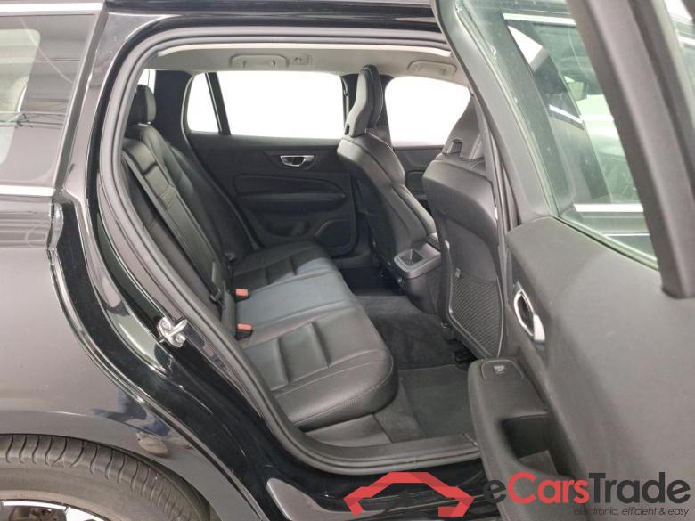 VOLVO V60 DIESEL - 2018 2.0 D3 Momentum (EU6d-TEMP) #6