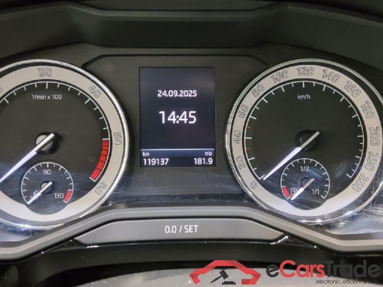 Superb Combi Premium Edition 2.0 TDI 140KW AT7 E6dT #6