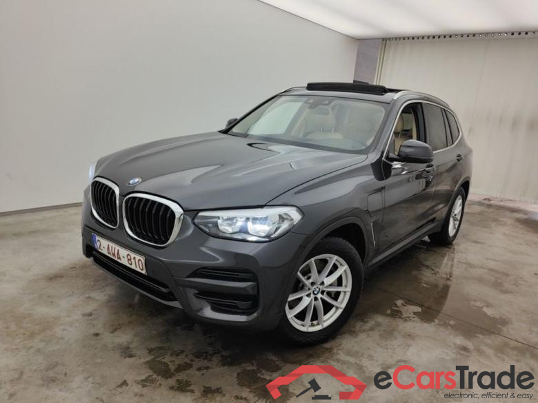 BMW X3 xDrive30e (120 kW) 5d BMW X3 xDrive30e (120 kW) 5d