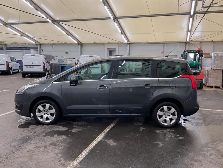 Peugeot 5008 1.2 PureTech Navi Camera Klima PDC ... #4