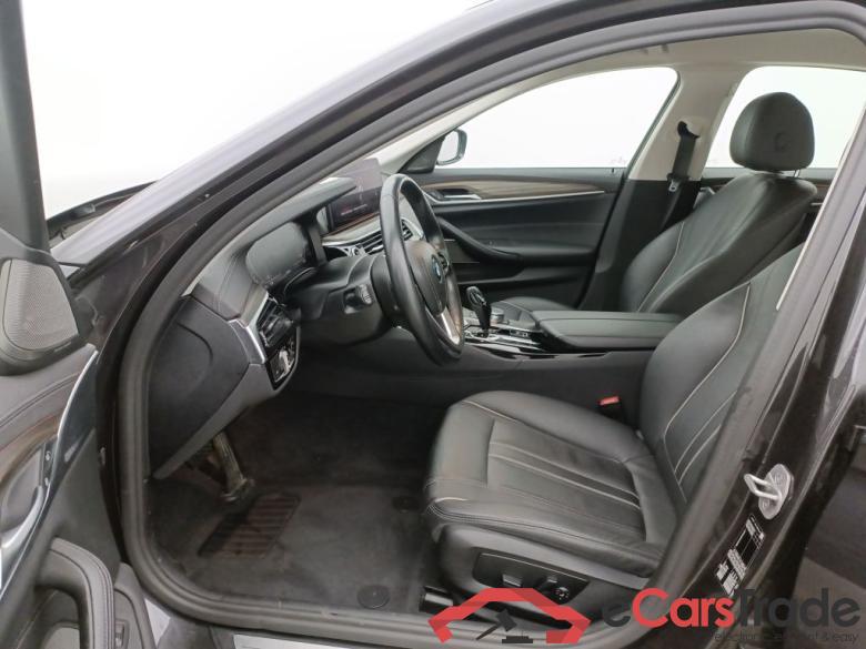 BMW 5 DIESEL - 2020 520 dA 190 MHD 4d #3 BMW 5 DIESEL - 2020 520 dA 190 MHD 4d #3