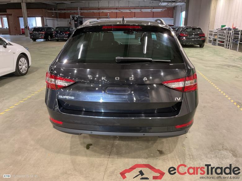 SKODA SUPERB COMBI - 2019 1.4 TSI PHEV Ambition DSG #5