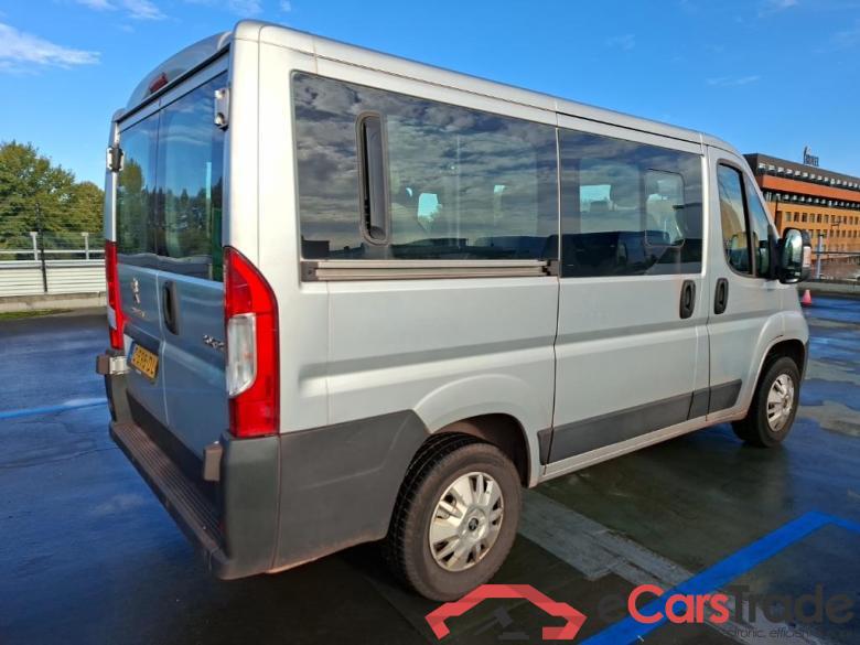 PEUGEOT Boxer Combi **GEEN REST BPM TERUGGAVE** 2.2 BlueHDi 140 330 L1H1 Combi Premium P 4D 103kW #3 PEUGEOT Boxer Combi **GEEN REST BPM TERUGGAVE** 2.2 BlueHDi 140 330 L1H1 Combi Premium P 4D 103kW #3