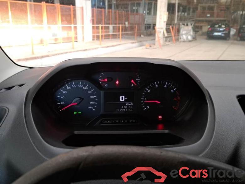 PEUGEOT PARTNER / 2018 / 4P / VETT. FURGONATA L1 BLUEHDI 130CV PREMIUM #4