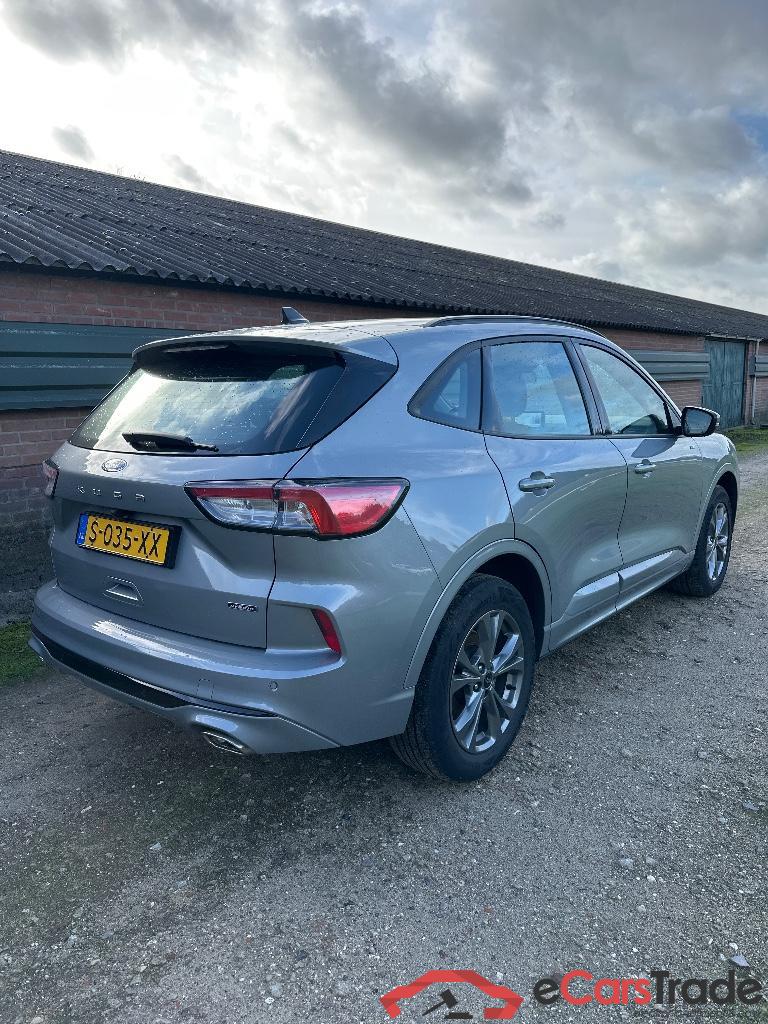 FORD Kuga 2.5 PHEV ST-Line #3
