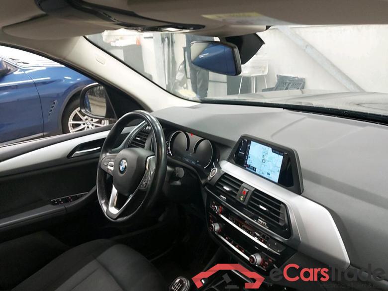 BMW - BMW X3 sDrive18d 136PK Pack Corporate & Electric Towing Hook #3