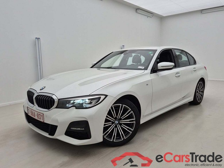 BMW 316d M-Sport Aut. LED-Xenon LC-Pro Navi-Pro 1/2 Sport-Leather-Alcantara KeylessGo Camera Klima PDC ...