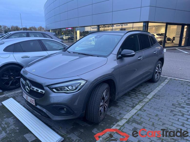 MERCEDES-BENZ GLA 250 e PHEV #2
