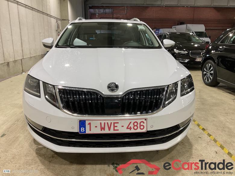 SKODA OCTAVIA COMBI DIESEL - 2017 2.0 CR TDi Style DSG #2