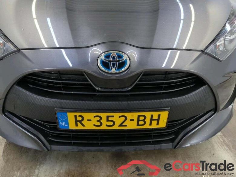 TOYOTA Yaris 1.5 Hyb. Active #4