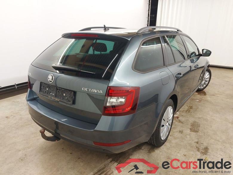 Skoda Octavia Combi 1.6 CRTDI GreenTec 85kW Ambition 5d #2