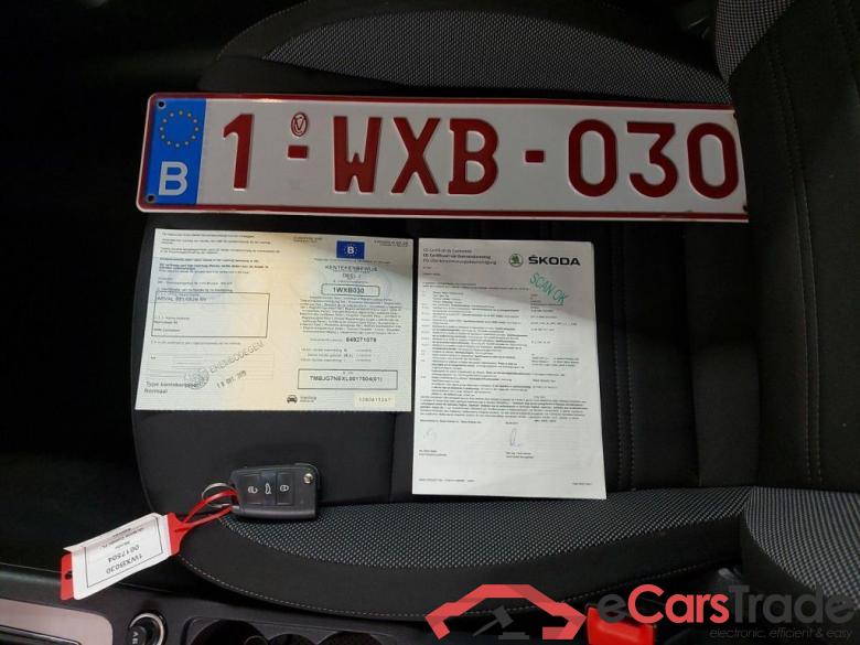 Skoda Octavia Combi 1.6 CRTDI GreenTec 85kW Ambition 5d #4