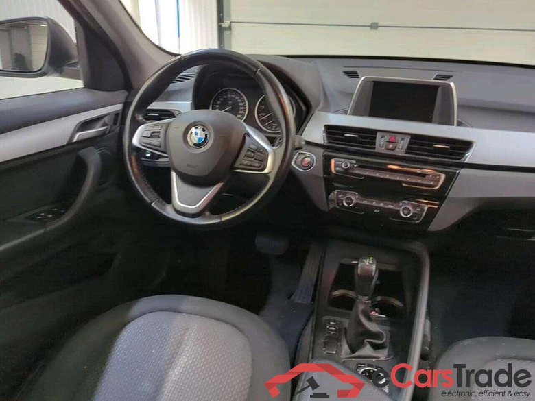 BMW X1 sDrive20i Executive #3