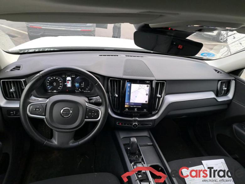 VOLVO XC60 / 2017 / 5P / todoterreno 2.0 T6 AWD Recharge Inscription Exp Auto #3