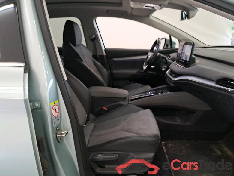 ŠKODA ENYAQ iV 60 5d + Pano #3