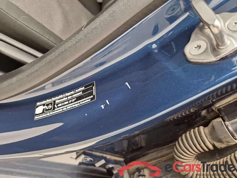 MERCEDES-BENZ A-KLASSE 200D STYLE 8G-DCT #5