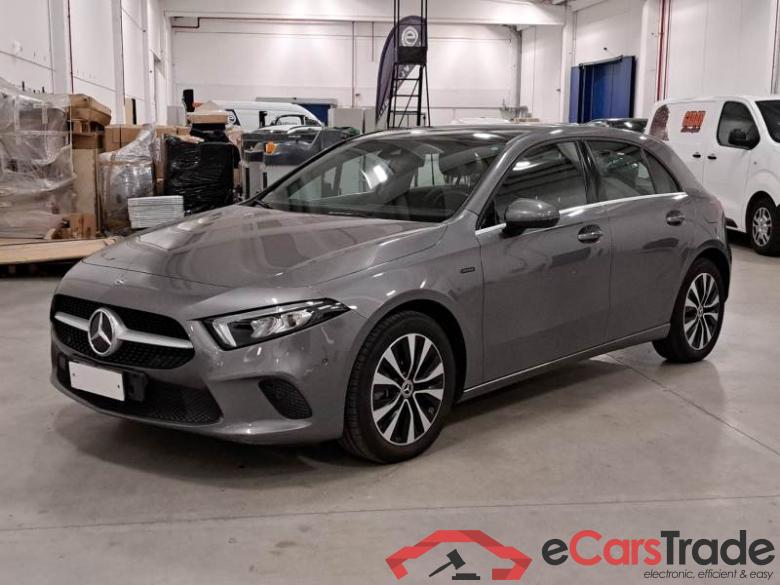 MERCEDES-BENZ CLASSE A / 2018 / 5P / BERLINA A 250 E EQ-POWER AUTO BUSINESS EXTRA #1