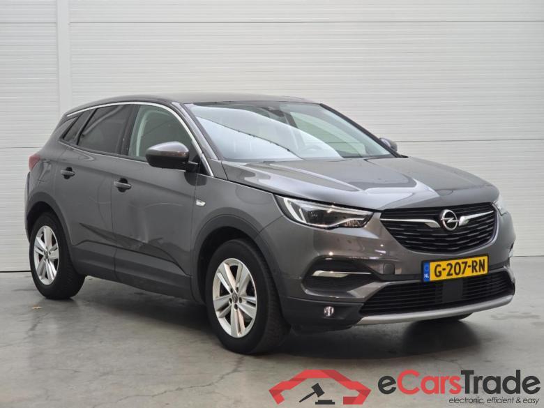 OPEL Grandland X 1.2 Turbo Business Executive #2