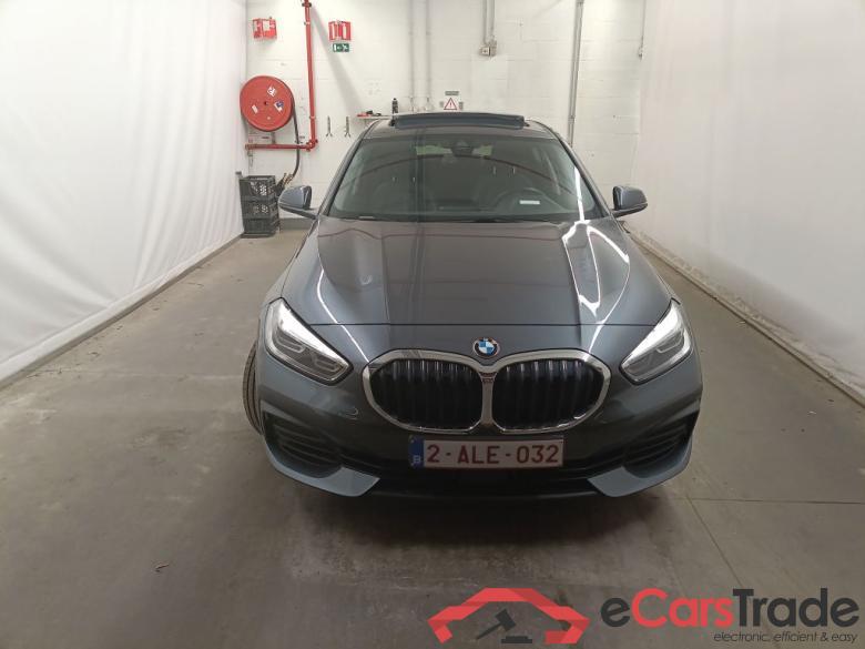 BMW 1 Reeks Hatch 118iA (100 kW) 5d #5