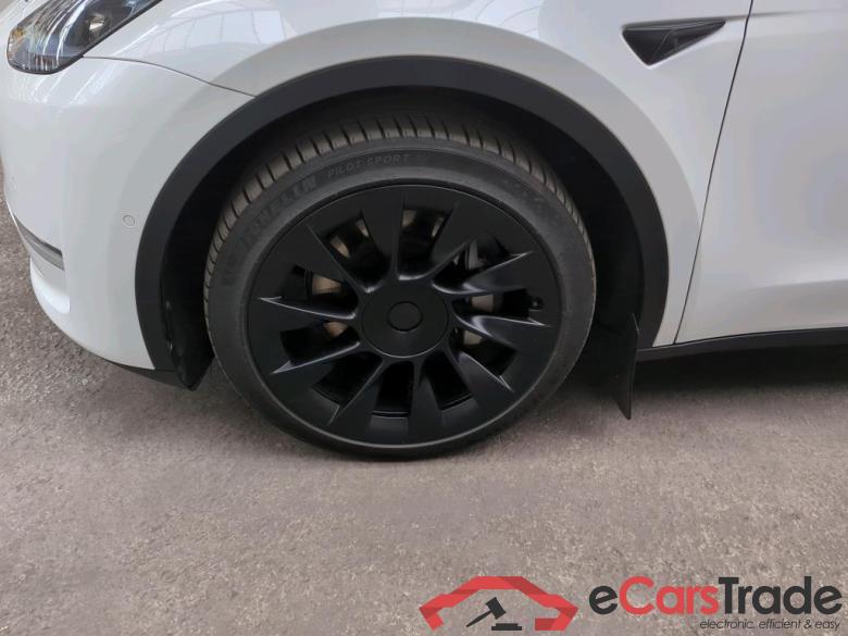 TESLA Model Y Long Range Dual Motor AWD 5d 378kW #6