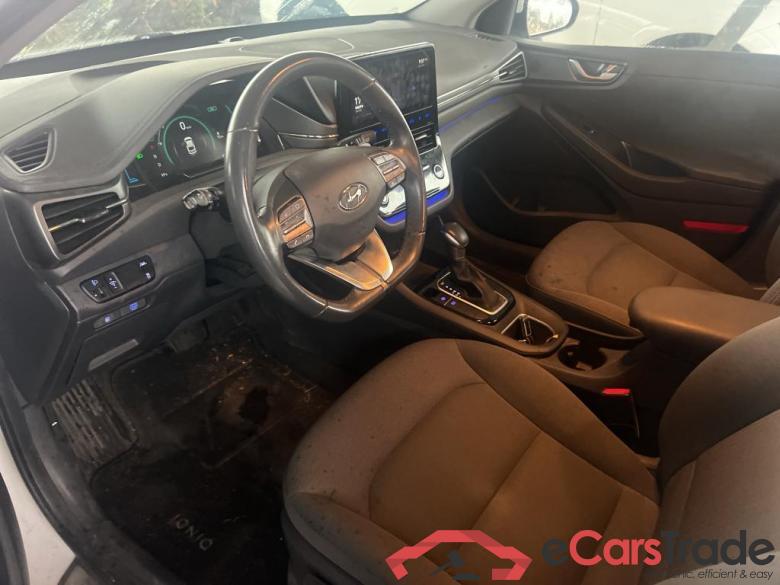 HYUNDAI IONIQ / 2019 / 5P / berlina con portón 1.6 GDI HEV Tecno DCT #3