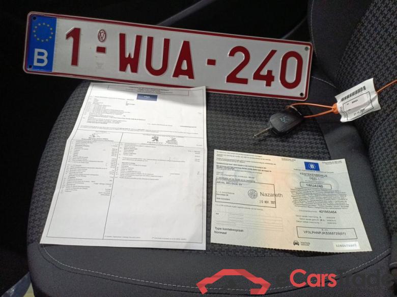 Peugeot 308 1.2 PureTech 110 S&S Active 5d #4