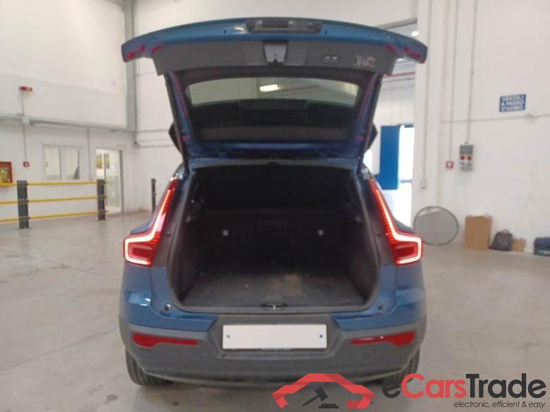 VOLVO XC40 / 2017 / 5P / SUV T5 PLUG-IN HYBRID AUTO RECHARGE R-DESIGN #5