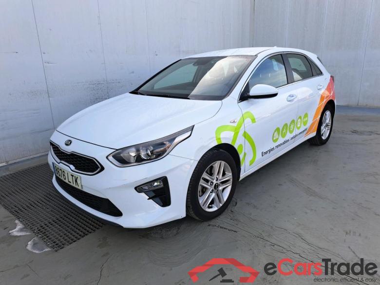 KIA Ceed / 2018 / 5P / berlina con portón 1.6 MHEV iMT 100kW (136CV) Drive #1