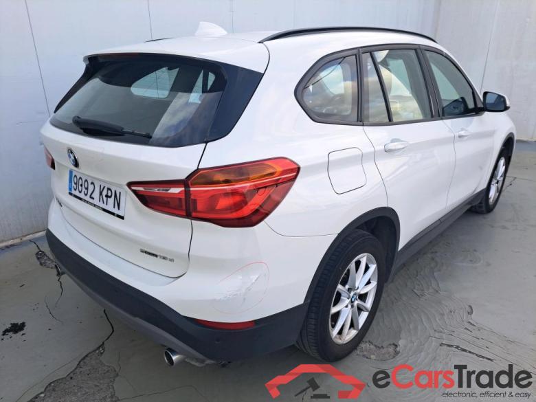 BMW X1 / 2015 / 5P / todoterreno sDrive18dA Business (AC) #2