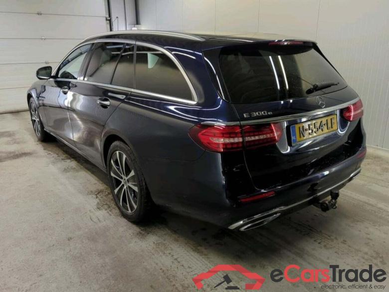 MERCEDES-BENZ E-klasse Estate 300 e Bns Sol. Lux. #6