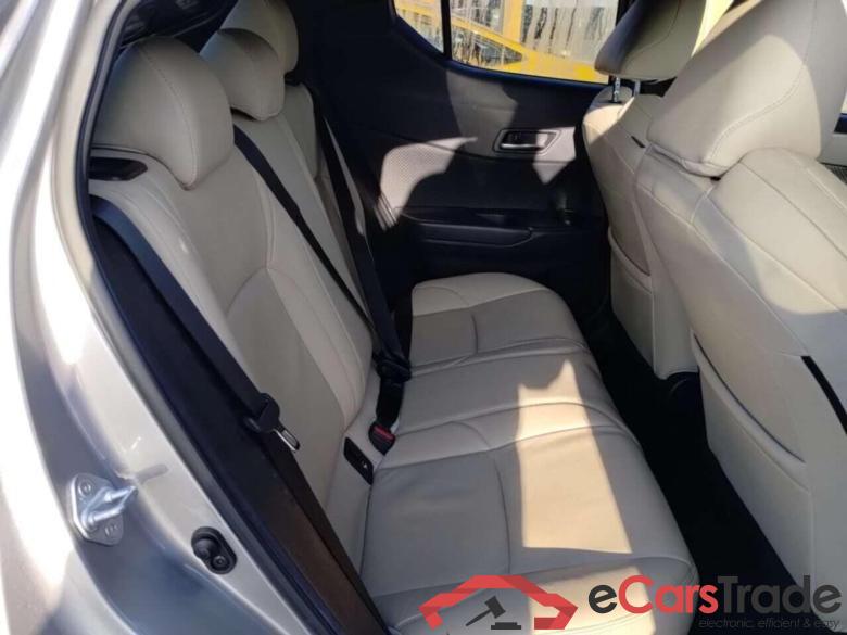 TOYOTA C-HR 1.8 Hybrid Style Ultimate #5