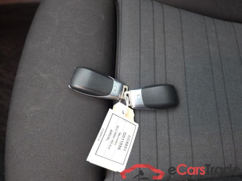 MERCEDES CLASSE GLC DIESEL (X253) - 2019 GLC 200 d (EU6d-TEMP) 5d #4