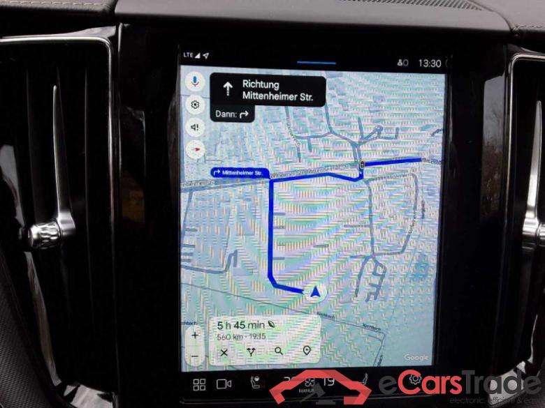 Volvo XC60 (03.2017->) DE - SUV5 B5 (Benzin) AWD EU6d, Ultimate Dark Mild-Hybrid (EURO 6d), (Facelift) #4