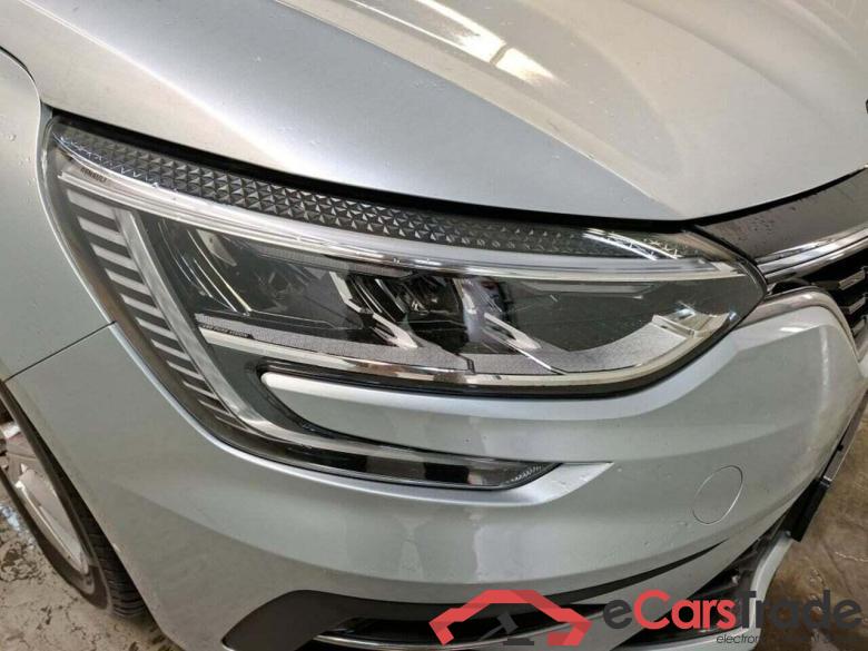 RENAULT Mégane Estate 1.3 TCe140 Equilibre #6